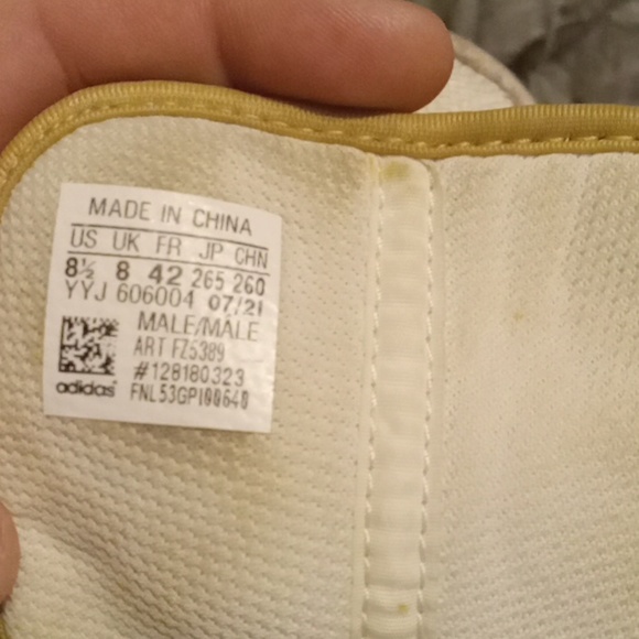 Shoes - Picture 5 of 5